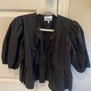 GANNI COTTON POPLIN PEPLUM TIE BLOUSE

Excellent condition 
Size EU 32, US 0
